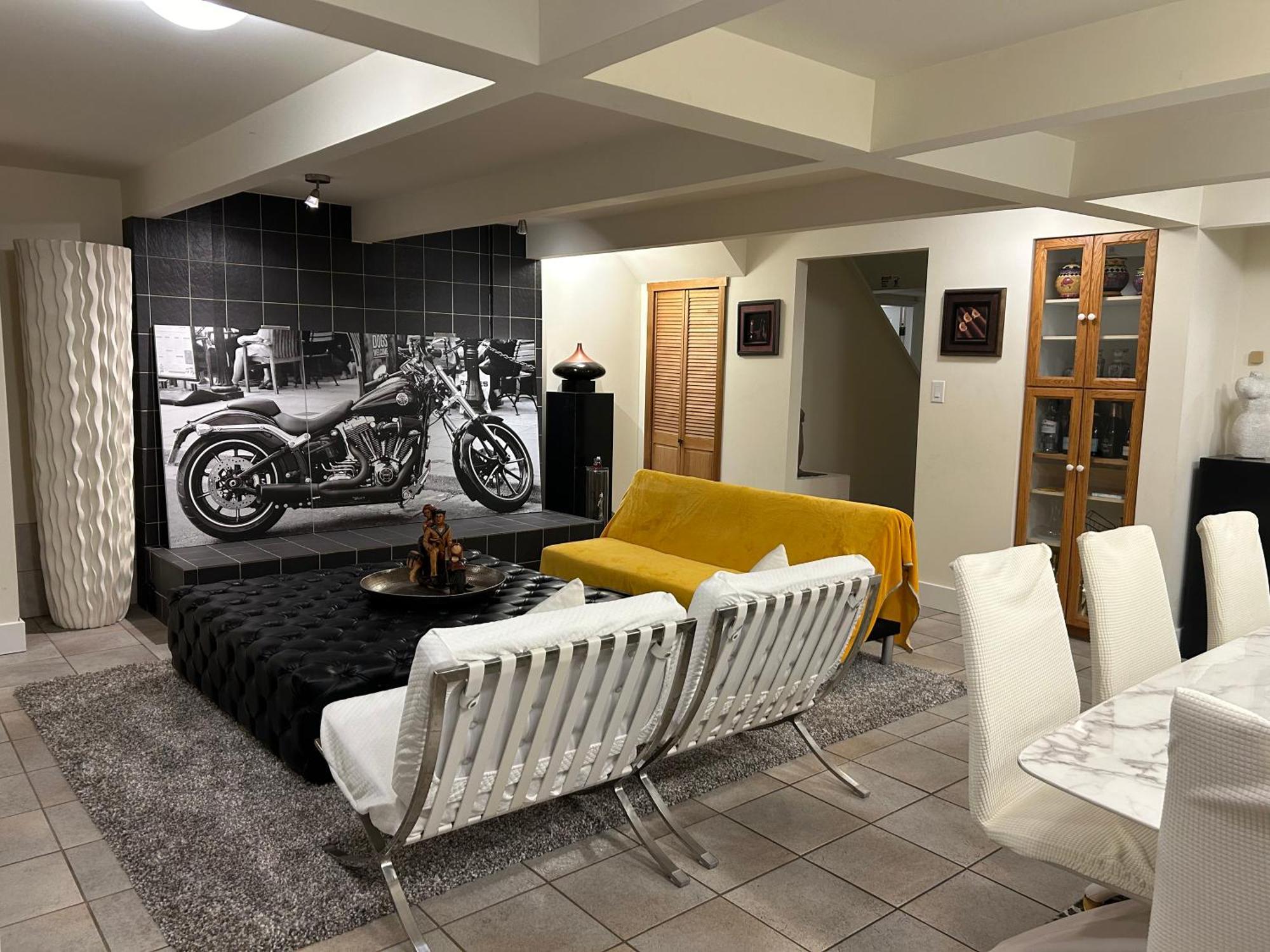 Cypress: Private Bedroom/Bathroom/Office, With Shared Pool, Hot Tub นอร์ทแวนคูเวอร์ ภายนอก รูปภาพ
