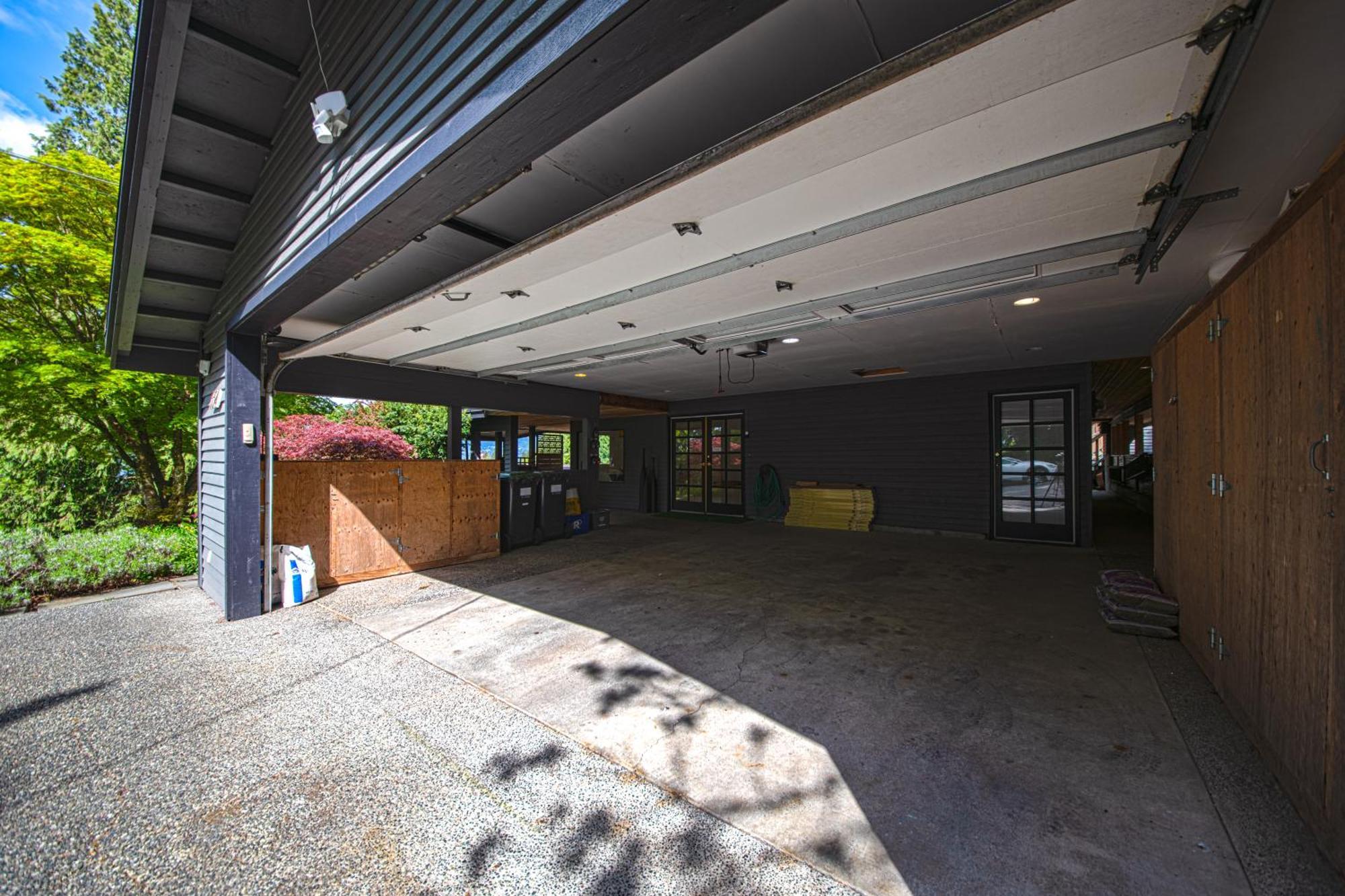 Cypress: Private Bedroom/Bathroom/Office, With Shared Pool, Hot Tub นอร์ทแวนคูเวอร์ ภายนอก รูปภาพ